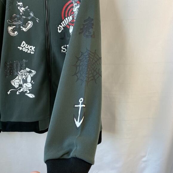 Warner Bros Looney Tunes Bomber Jacket Men L XL Gray Cartoon Graphic Print NWT - Picture 6 of 10